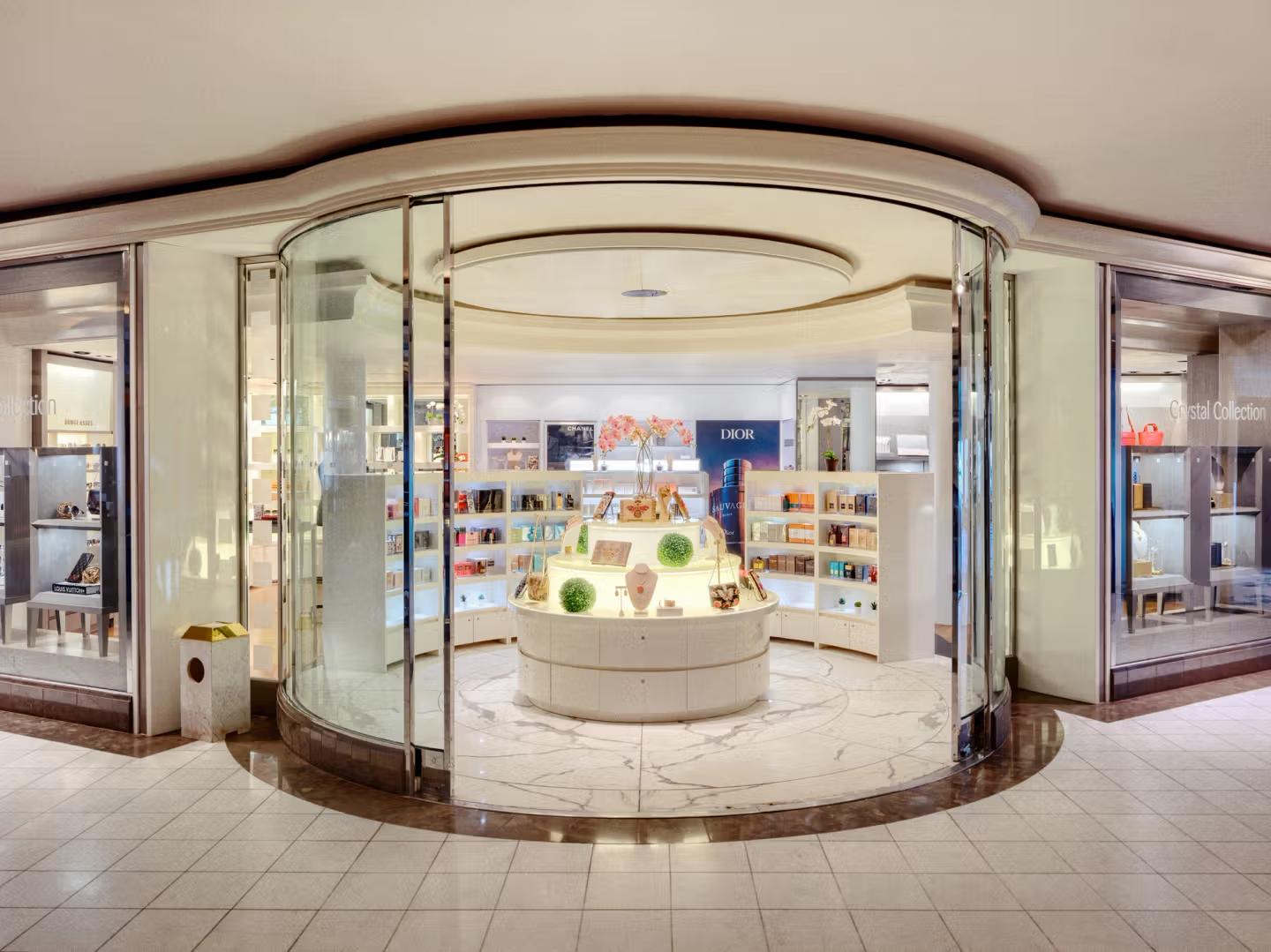 Apropos & facets onboard shopping