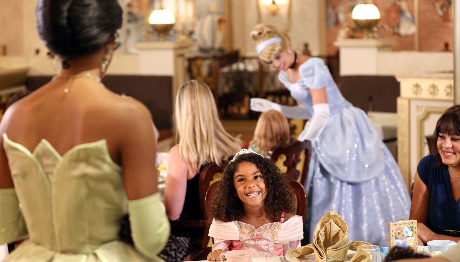 Royal court royal tea