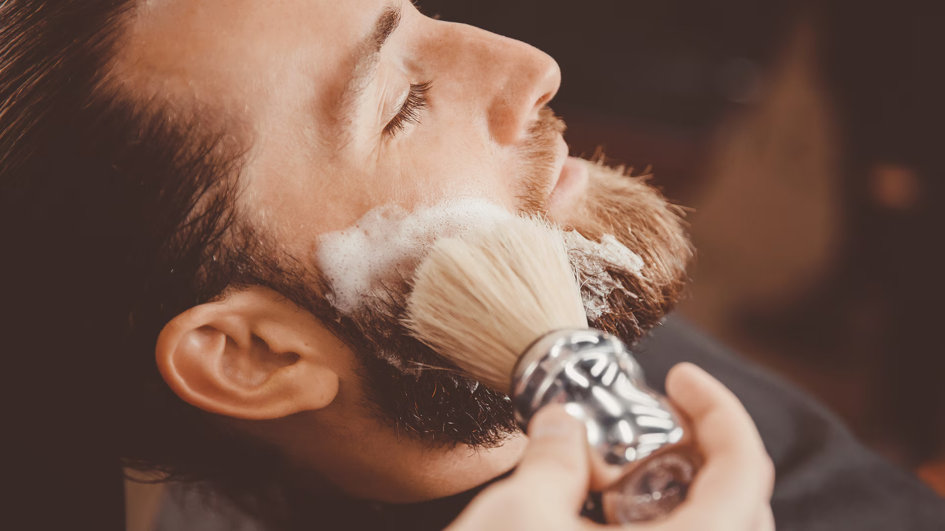 Pro-collagen grooming treatment with shave