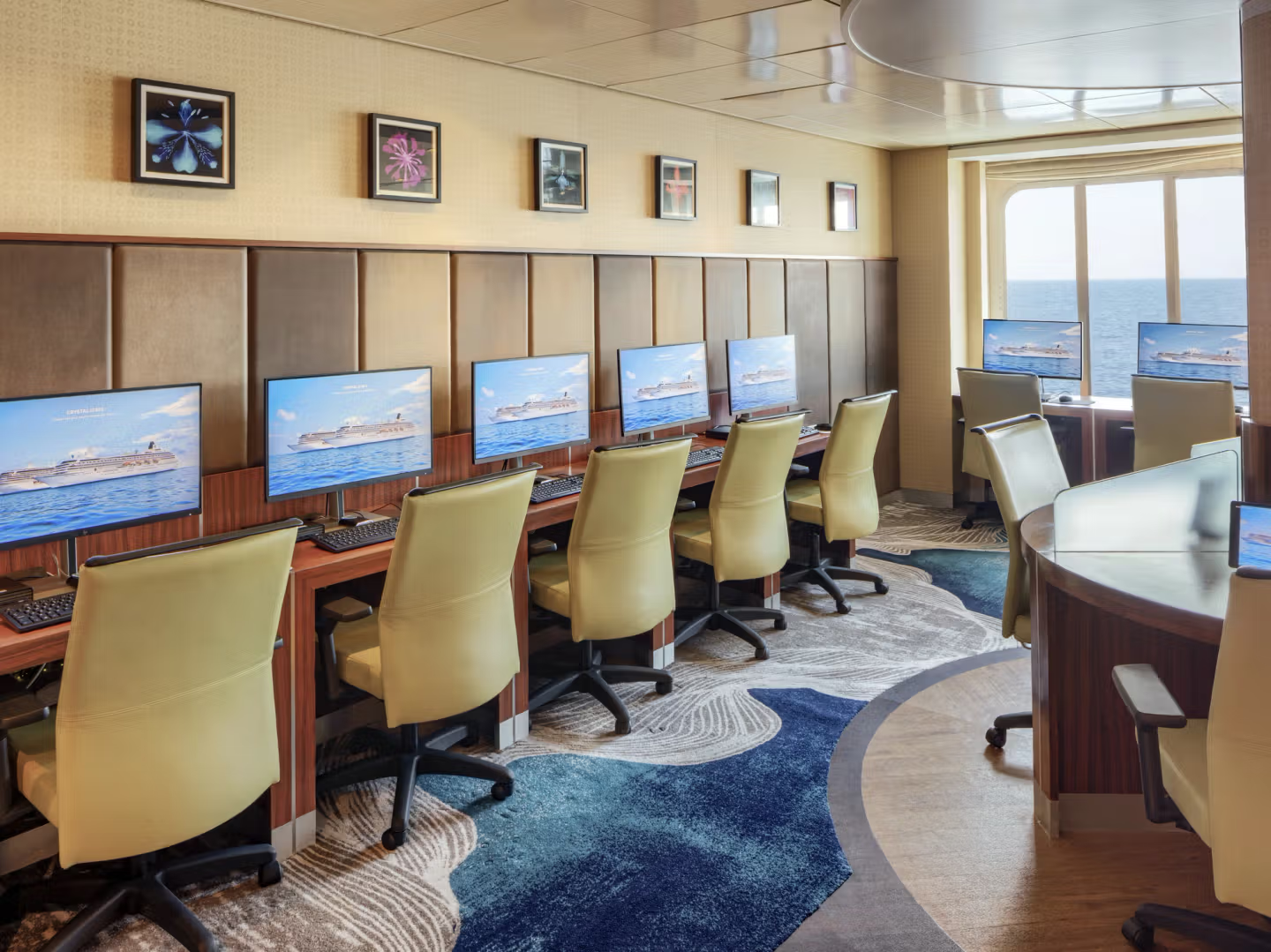Computer university@sea