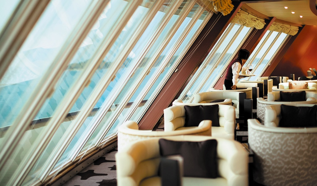 Observation lounge