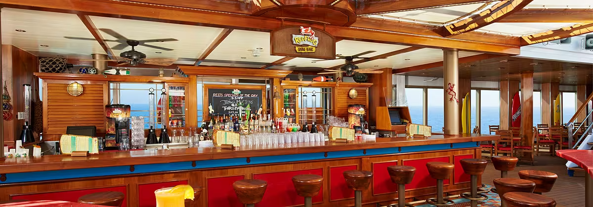 Redfrog rum bar