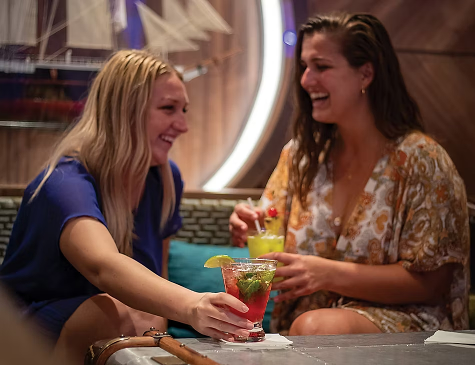 Schooner bar