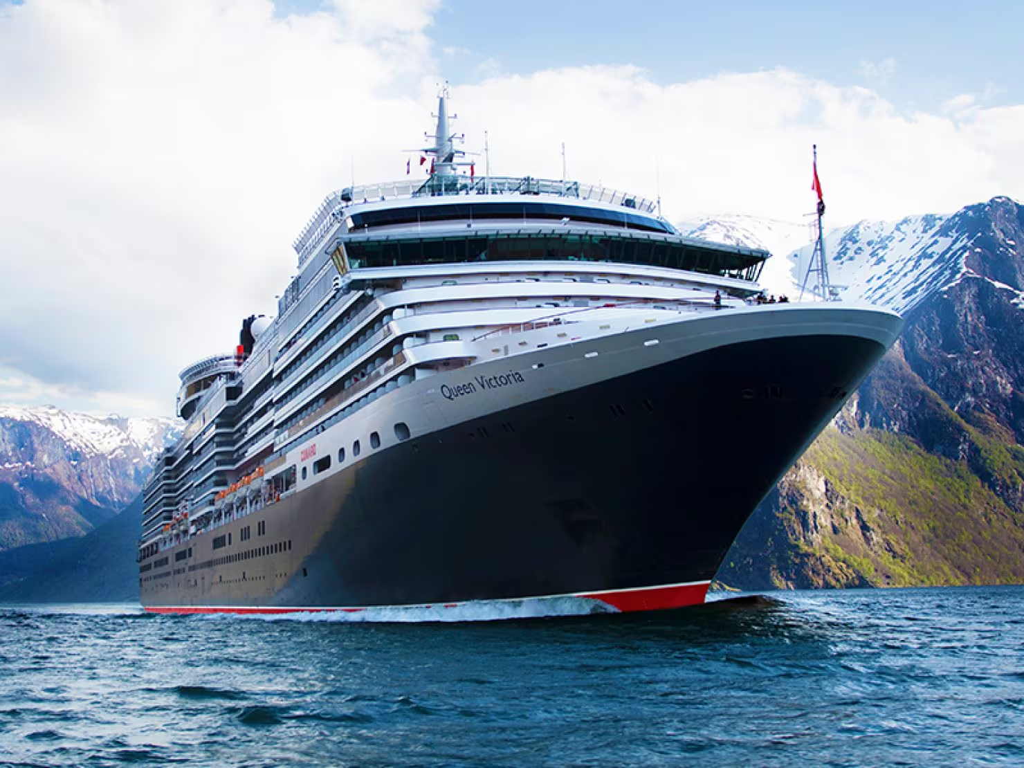 Beginnings and construction