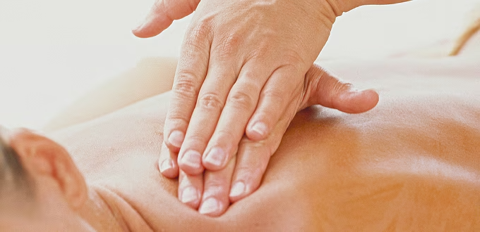 Deep tissue muscle massage – 50 minutes
