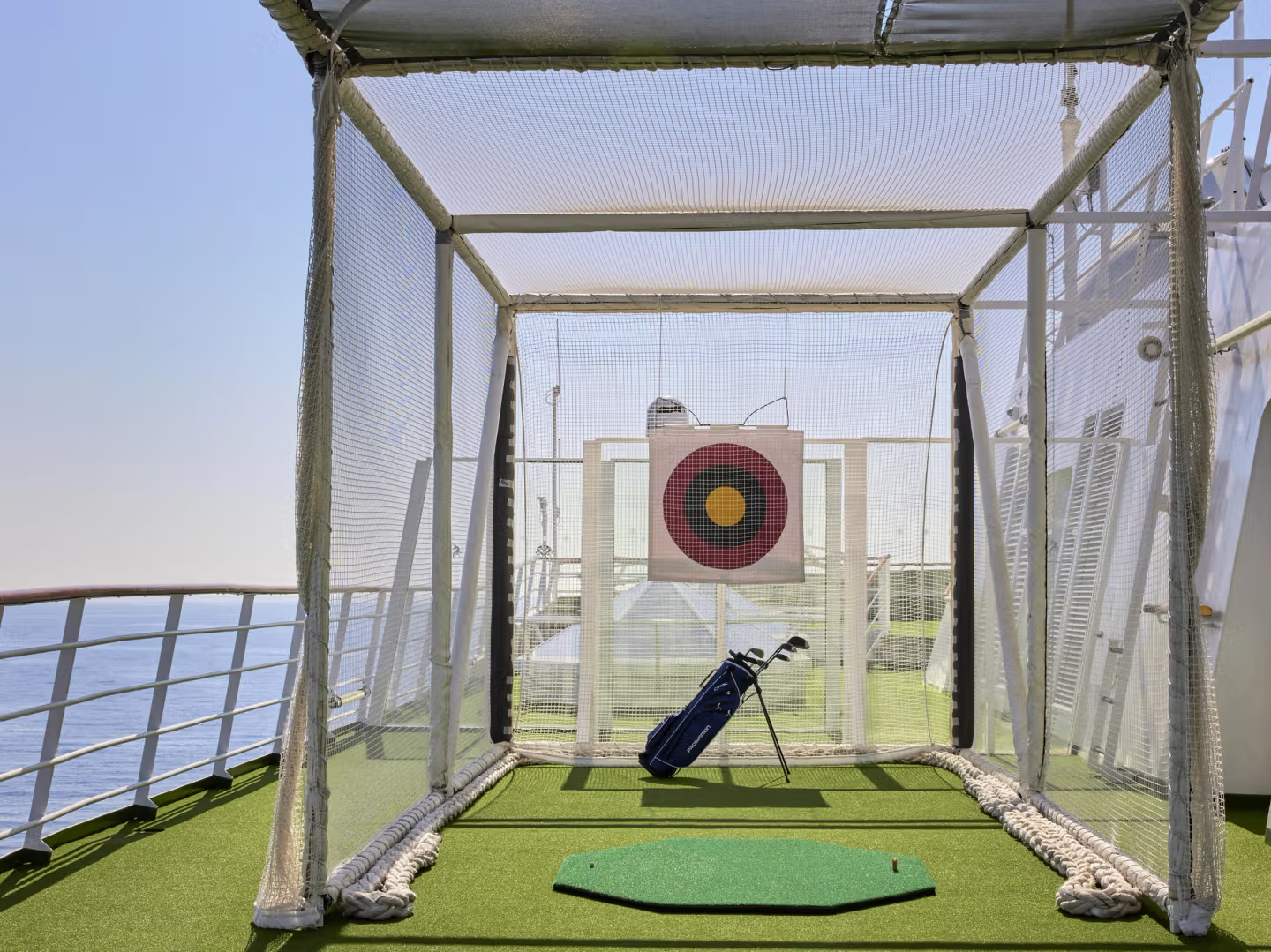 Golf driving nets