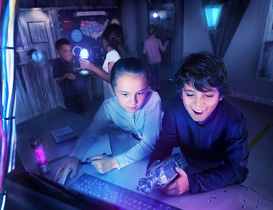 Royal escape room℠