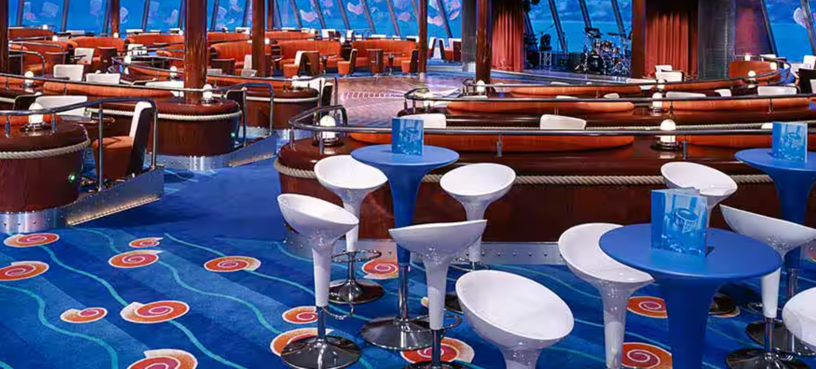 Spinnaker lounge