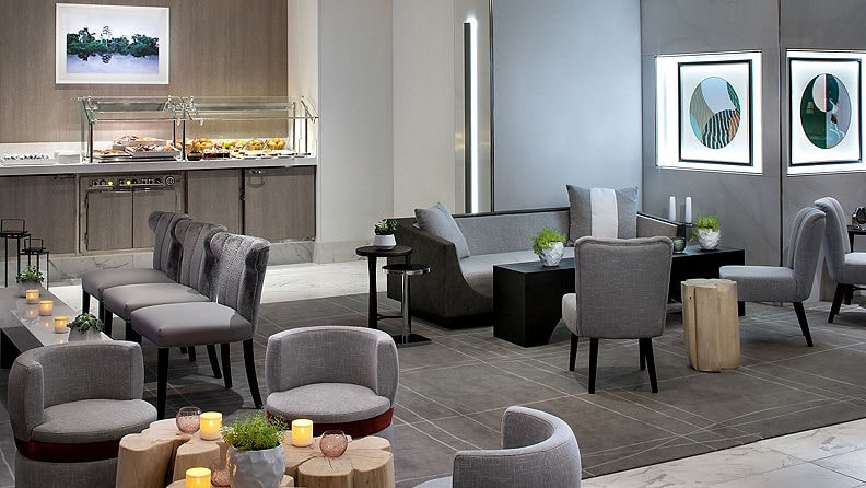 Restaurants, bars & lounges