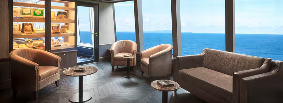 Humidor cigar lounge