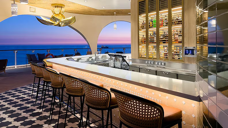 Sunset bar